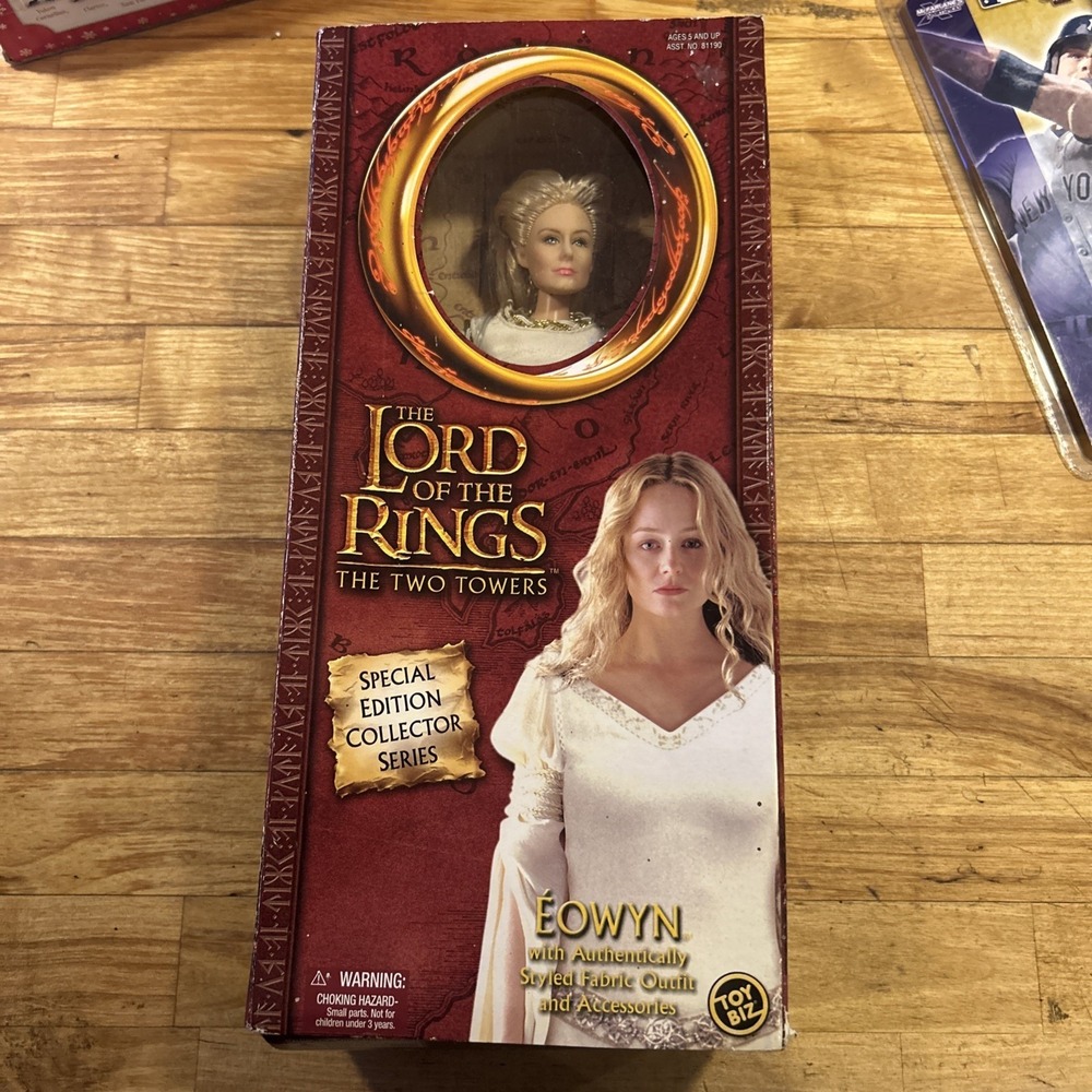 2002 TOYBIZ LOTR THE TWO TOWERS EOWYN 12" ACTION FIGURE DOLL FACTORY SEALED